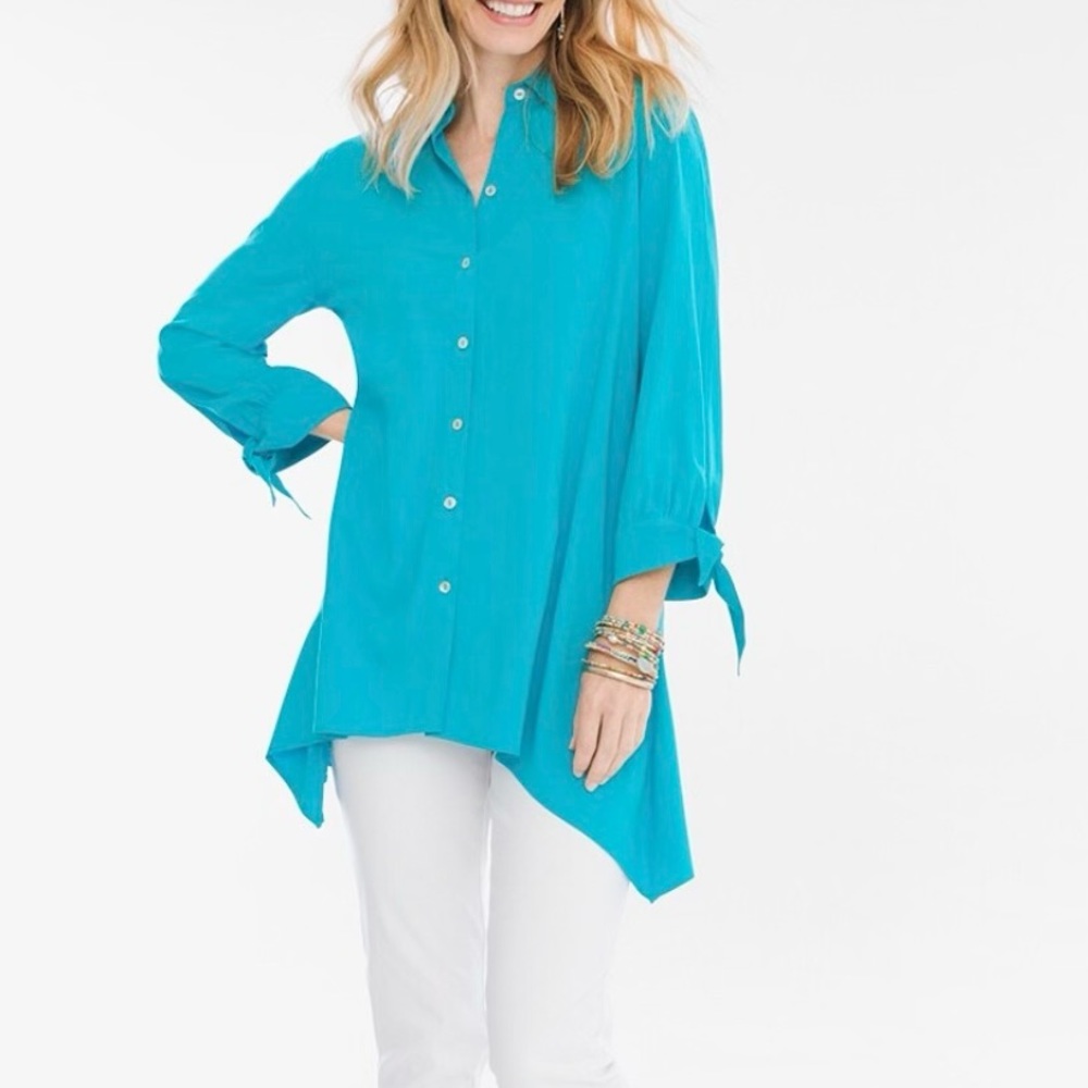 Chico’s Tie-Sleeve slit hem top woman’s size 3